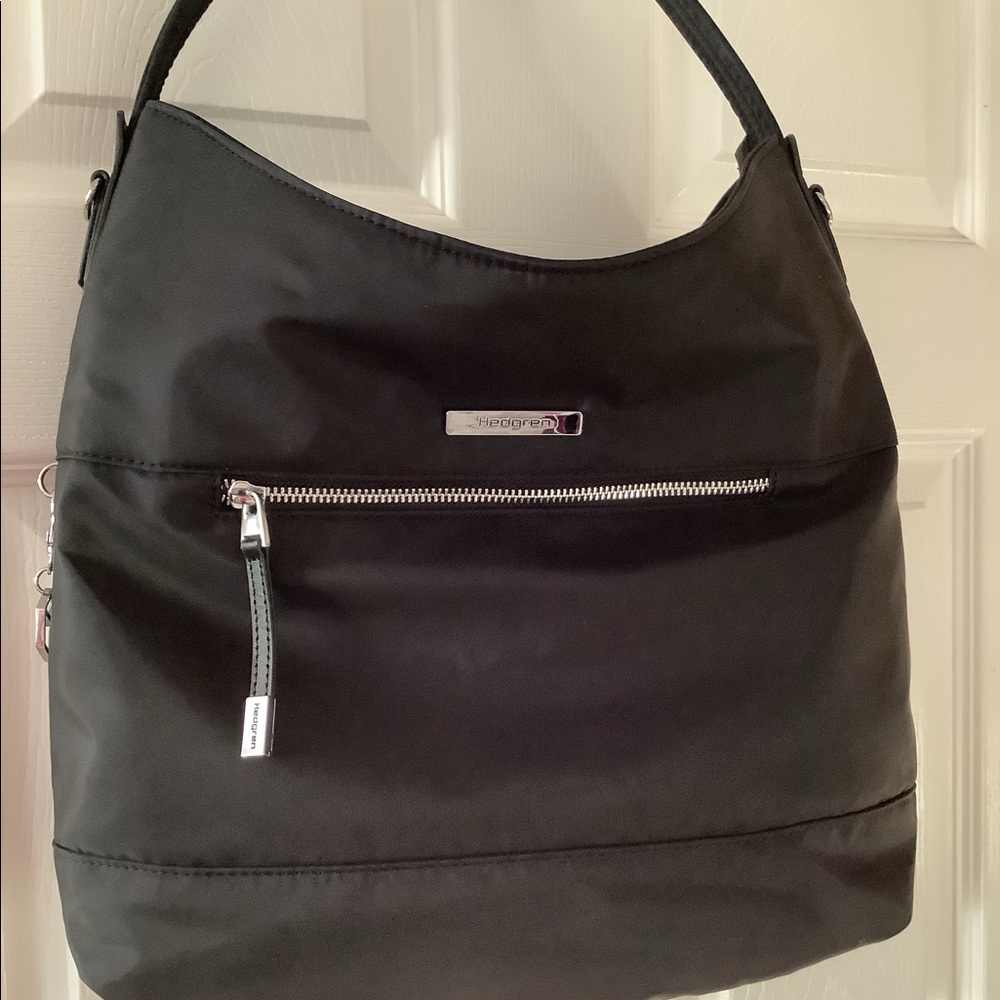 NWOT Hedgren Crossbody Shoulder Tote Bag Purse - black nylon, lightweight!